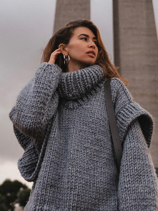 Jana Oversized Fluffy Turtleneck Sweater